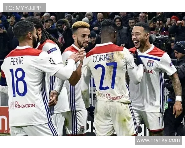 巴萨与罗马激战回顾精彩解说分析与比赛亮点全记录